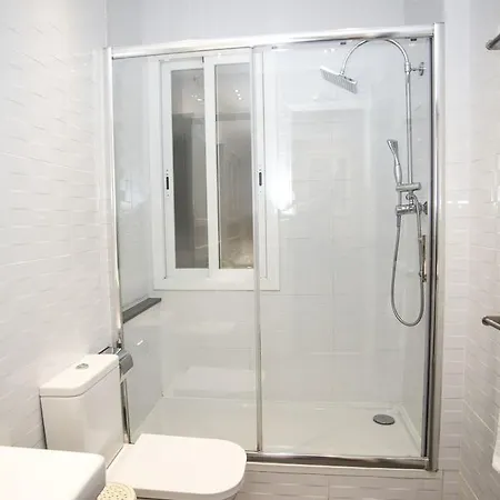 Mai & Maud Paralel Apartment Barcelona Exterior photo